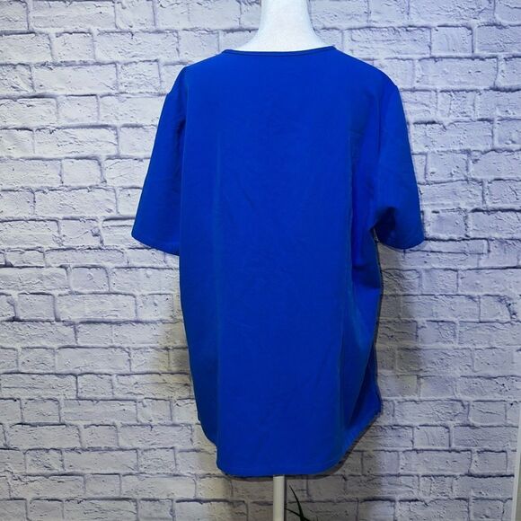 Figs royal blue scrub top xl - Picture 2 of 10